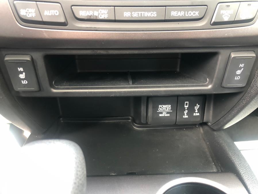 2017 Honda Pilot EX-L w/Navigation AWD, available for sale in Irvington, New Jersey | Elis Motors Corp. Irvington, New Jersey 2017 Honda Pilot EX-L w/Navigation AWD, available for sale in Irvington, New Jersey | Elis Motors Corp. Irvington, New Jersey