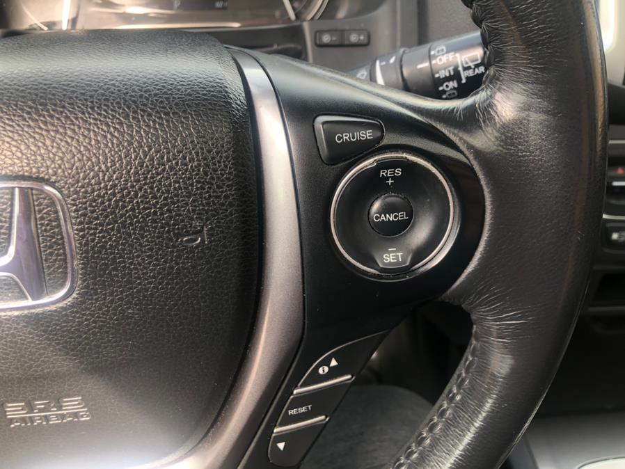 2017 Honda Pilot EX-L w/Navigation AWD, available for sale in Irvington, New Jersey | Elis Motors Corp. Irvington, New Jersey 2017 Honda Pilot EX-L w/Navigation AWD, available for sale in Irvington, New Jersey | Elis Motors Corp. Irvington, New Jersey