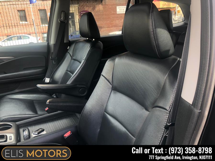 2017 Honda Pilot EX-L w/Navigation AWD, available for sale in Irvington, New Jersey | Elis Motors Corp. Irvington, New Jersey 2017 Honda Pilot EX-L w/Navigation AWD, available for sale in Irvington, New Jersey | Elis Motors Corp. Irvington, New Jersey