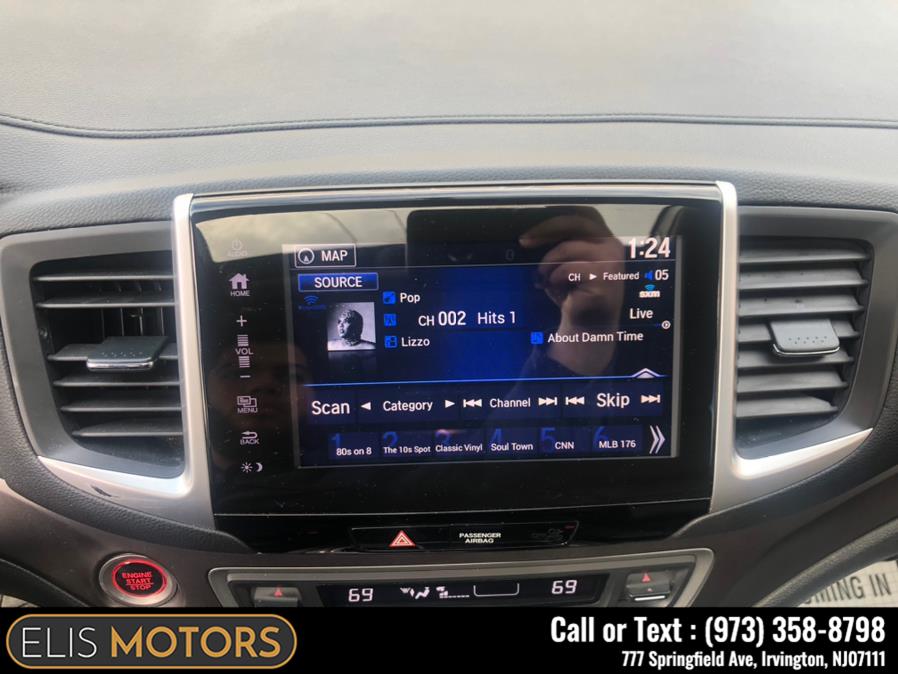 2017 Honda Pilot EX-L w/Navigation AWD, available for sale in Irvington, New Jersey | Elis Motors Corp. Irvington, New Jersey 2017 Honda Pilot EX-L w/Navigation AWD, available for sale in Irvington, New Jersey | Elis Motors Corp. Irvington, New Jersey
