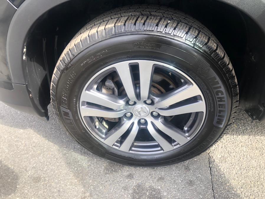 2017 Honda Pilot EX-L w/Navigation AWD, available for sale in Irvington, New Jersey | Elis Motors Corp. Irvington, New Jersey 2017 Honda Pilot EX-L w/Navigation AWD, available for sale in Irvington, New Jersey | Elis Motors Corp. Irvington, New Jersey