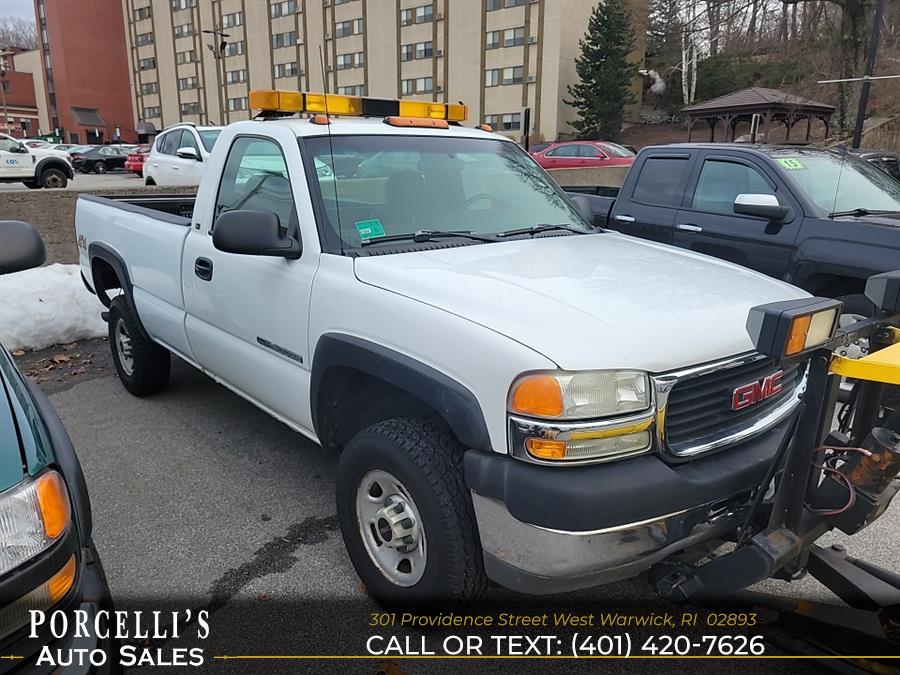 2001 GMC Sierra 2500HD Reg Cab 133" WB 4WD SL, available for sale in West Warwick, Rhode Island | Porcelli's Auto Sales. West Warwick, Rhode Island 2001 GMC Sierra 2500HD Reg Cab 133" WB 4WD SL, available for sale in West Warwick, Rhode Island | Porcelli's Auto Sales. West Warwick, Rhode Island