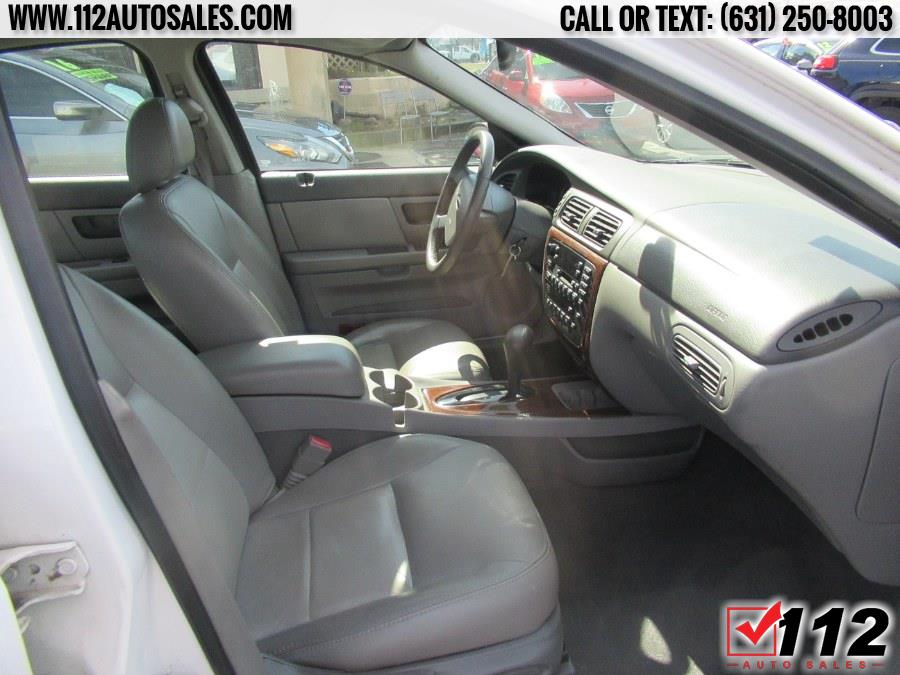 2004 Ford Taurus 4dr Sdn SEL, available for sale in Patchogue, New York | 112 Auto Sales. Patchogue, New York 2004 Ford Taurus 4dr Sdn SEL, available for sale in Patchogue, New York | 112 Auto Sales. Patchogue, New York