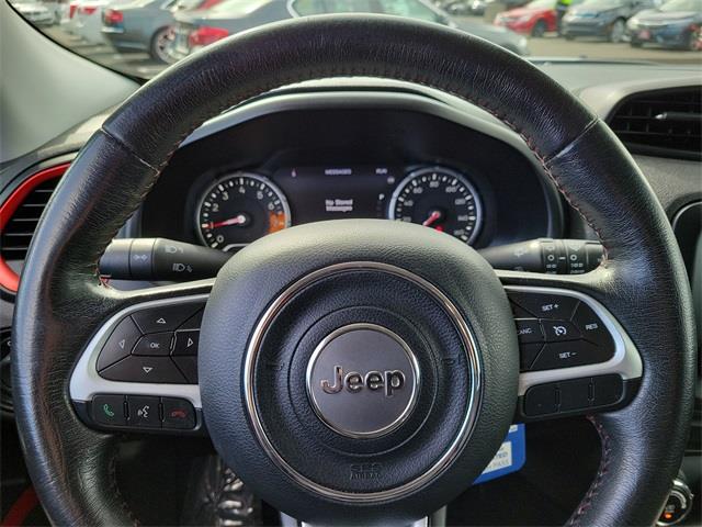 2016 Jeep Renegade Trailhawk, available for sale in Stratford, Connecticut | Wiz Leasing Inc. Stratford, Connecticut 2016 Jeep Renegade Trailhawk, available for sale in Stratford, Connecticut | Wiz Leasing Inc. Stratford, Connecticut