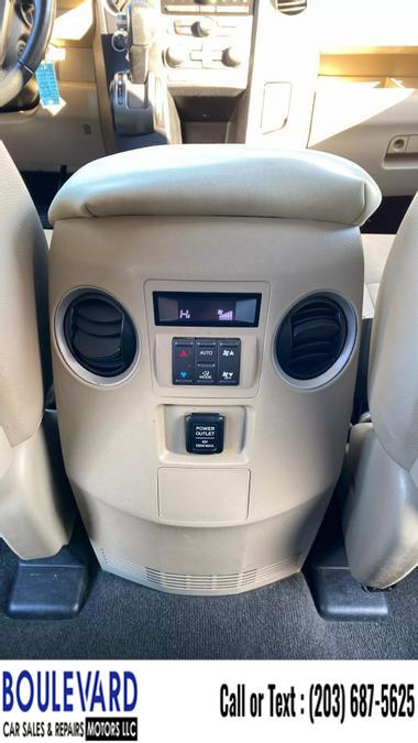 2012 Honda Pilot EX-L Sport Utility 4D, available for sale in New Haven, Connecticut | Boulevard Motors LLC. New Haven, Connecticut 2012 Honda Pilot EX-L Sport Utility 4D, available for sale in New Haven, Connecticut | Boulevard Motors LLC. New Haven, Connecticut