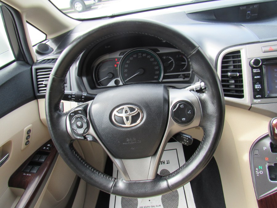 2013 Toyota Venza XLE, available for sale in Worcester, Massachusetts | Hilario's Auto Sales Inc.. Worcester, Massachusetts 2013 Toyota Venza XLE, available for sale in Worcester, Massachusetts | Hilario's Auto Sales Inc.. Worcester, Massachusetts