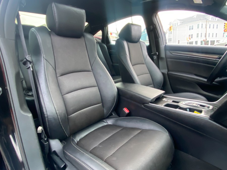 2019 Honda Accord Sedan Sport 2.0T Auto, available for sale in Peabody, Massachusetts | New Star Motors. Peabody, Massachusetts 2019 Honda Accord Sedan Sport 2.0T Auto, available for sale in Peabody, Massachusetts | New Star Motors. Peabody, Massachusetts