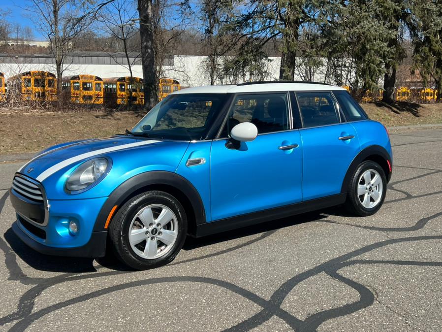 2015 MINI Cooper Hardtop 4 Door 4dr HB, available for sale in Waterbury, Connecticut | Platinum Auto Care. Waterbury, Connecticut 2015 MINI Cooper Hardtop 4 Door 4dr HB, available for sale in Waterbury, Connecticut | Platinum Auto Care. Waterbury, Connecticut