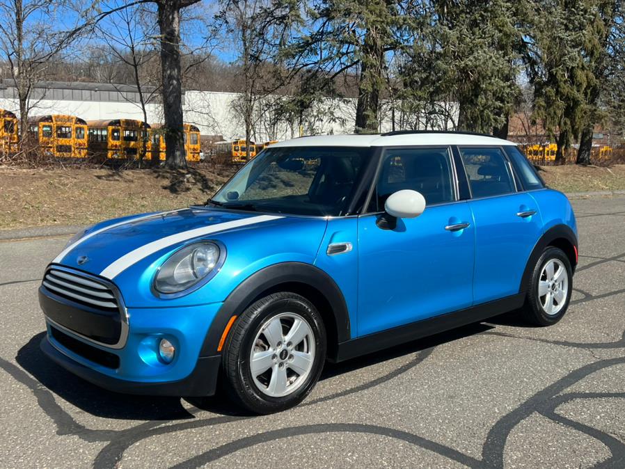2015 MINI Cooper Hardtop 4 Door 4dr HB, available for sale in Waterbury, Connecticut | Platinum Auto Care. Waterbury, Connecticut 2015 MINI Cooper Hardtop 4 Door 4dr HB, available for sale in Waterbury, Connecticut | Platinum Auto Care. Waterbury, Connecticut