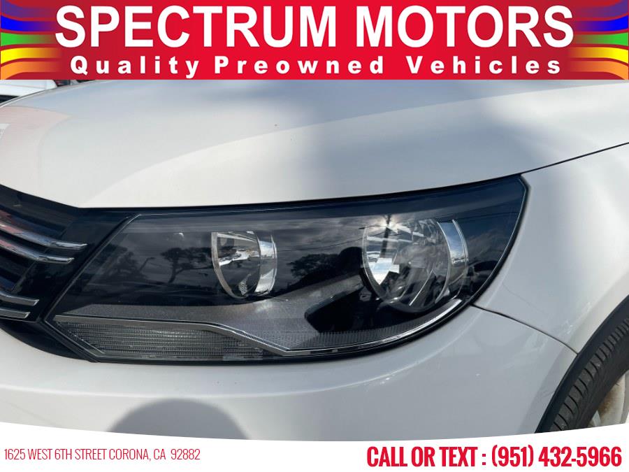 2012 Volkswagen Tiguan 4WD 4dr Auto SE w/Sunroof & Nav, available for sale in Corona, California | Spectrum Motors. Corona, California 2012 Volkswagen Tiguan 4WD 4dr Auto SE w/Sunroof & Nav, available for sale in Corona, California | Spectrum Motors. Corona, California
