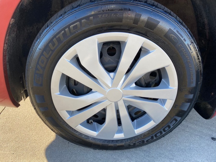 2016 Nissan Versa 4dr Sdn CVT 1.6 SV, available for sale in West Springfield, Massachusetts | Union Street Auto Sales. West Springfield, Massachusetts 2016 Nissan Versa 4dr Sdn CVT 1.6 SV, available for sale in West Springfield, Massachusetts | Union Street Auto Sales. West Springfield, Massachusetts
