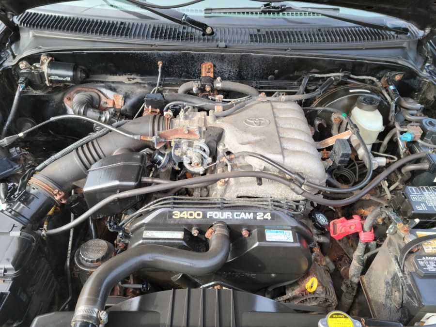 2001 Toyota Tacoma XtraCab V6 Manual 4WD, available for sale in East Windsor, Connecticut | Toro Auto. East Windsor, Connecticut 2001 Toyota Tacoma XtraCab V6 Manual 4WD, available for sale in East Windsor, Connecticut | Toro Auto. East Windsor, Connecticut