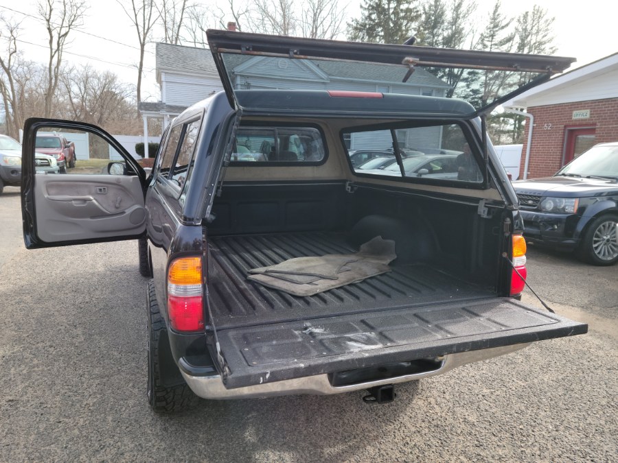 2001 Toyota Tacoma XtraCab V6 Manual 4WD, available for sale in East Windsor, Connecticut | Toro Auto. East Windsor, Connecticut 2001 Toyota Tacoma XtraCab V6 Manual 4WD, available for sale in East Windsor, Connecticut | Toro Auto. East Windsor, Connecticut