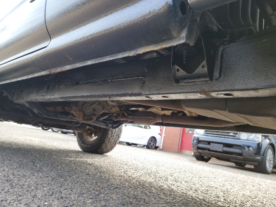 2001 Toyota Tacoma XtraCab V6 Manual 4WD, available for sale in East Windsor, Connecticut | Toro Auto. East Windsor, Connecticut 2001 Toyota Tacoma XtraCab V6 Manual 4WD, available for sale in East Windsor, Connecticut | Toro Auto. East Windsor, Connecticut