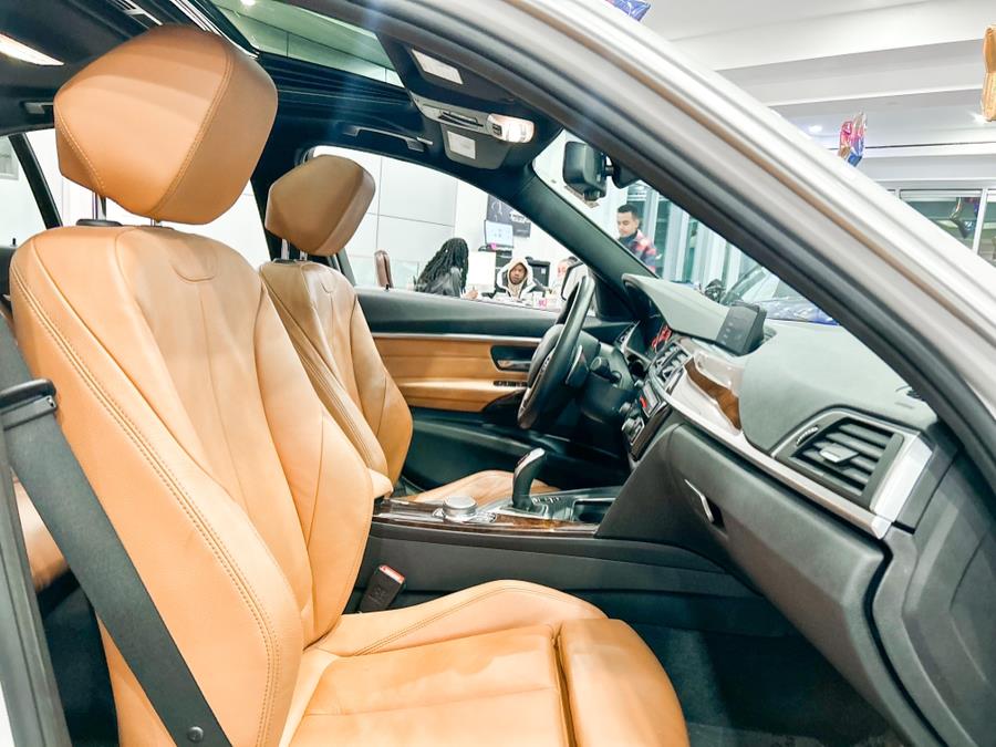 2018 BMW 3 Series 330i xDrive Sedan, available for sale in Franklin Square, New York | Luxury Motor Club. Franklin Square, New York 2018 BMW 3 Series 330i xDrive Sedan, available for sale in Franklin Square, New York | Luxury Motor Club. Franklin Square, New York