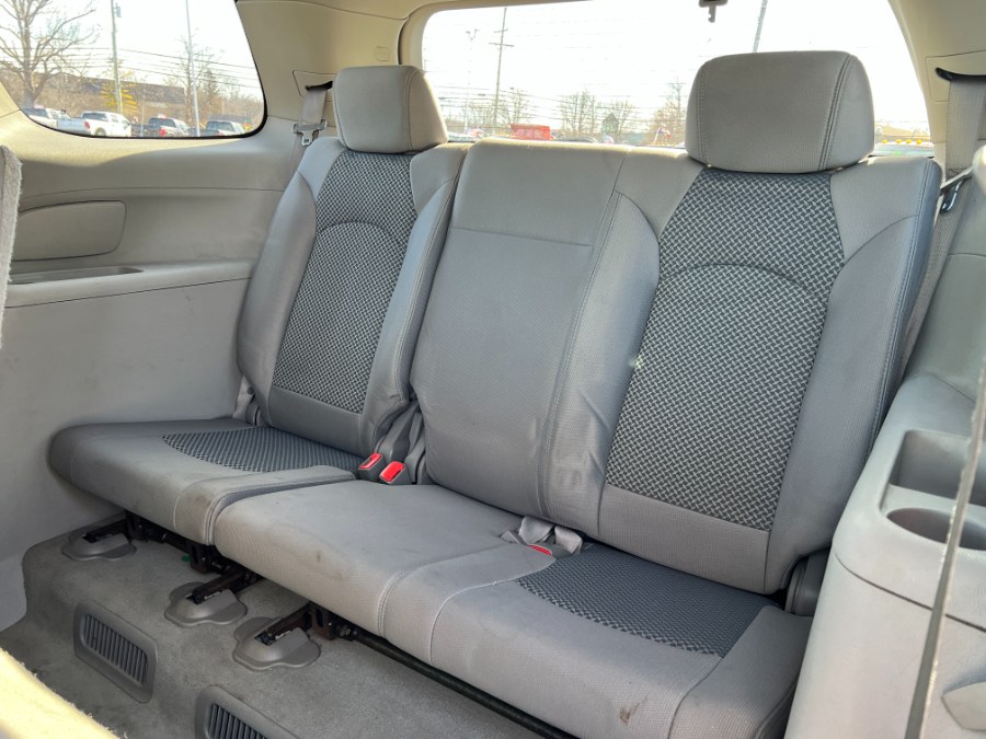 2007 Saturn Outlook AWD 4dr XR, available for sale in Ortonville, Michigan | Marsh Auto Sales LLC. Ortonville, Michigan 2007 Saturn Outlook AWD 4dr XR, available for sale in Ortonville, Michigan | Marsh Auto Sales LLC. Ortonville, Michigan