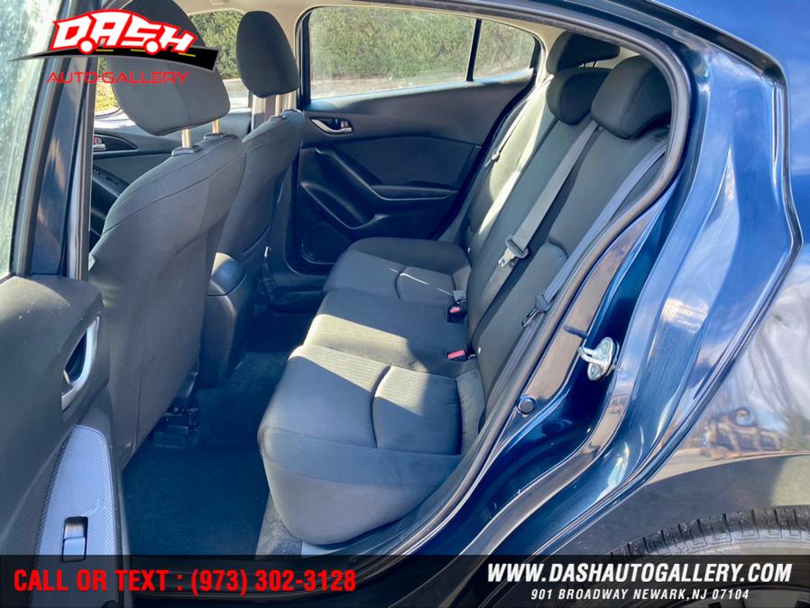 2015 Mazda Mazda3 5dr HB Auto i Sport, available for sale in Newark, New Jersey | Dash Auto Gallery Inc.. Newark, New Jersey 2015 Mazda Mazda3 5dr HB Auto i Sport, available for sale in Newark, New Jersey | Dash Auto Gallery Inc.. Newark, New Jersey