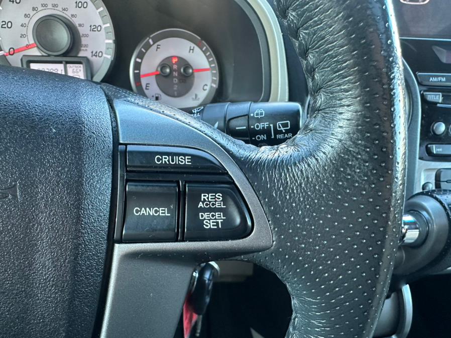 2012 Honda Pilot 4WD 4dr EX-L, available for sale in Manchester, Connecticut | Carsonmain LLC. Manchester, Connecticut 2012 Honda Pilot 4WD 4dr EX-L, available for sale in Manchester, Connecticut | Carsonmain LLC. Manchester, Connecticut