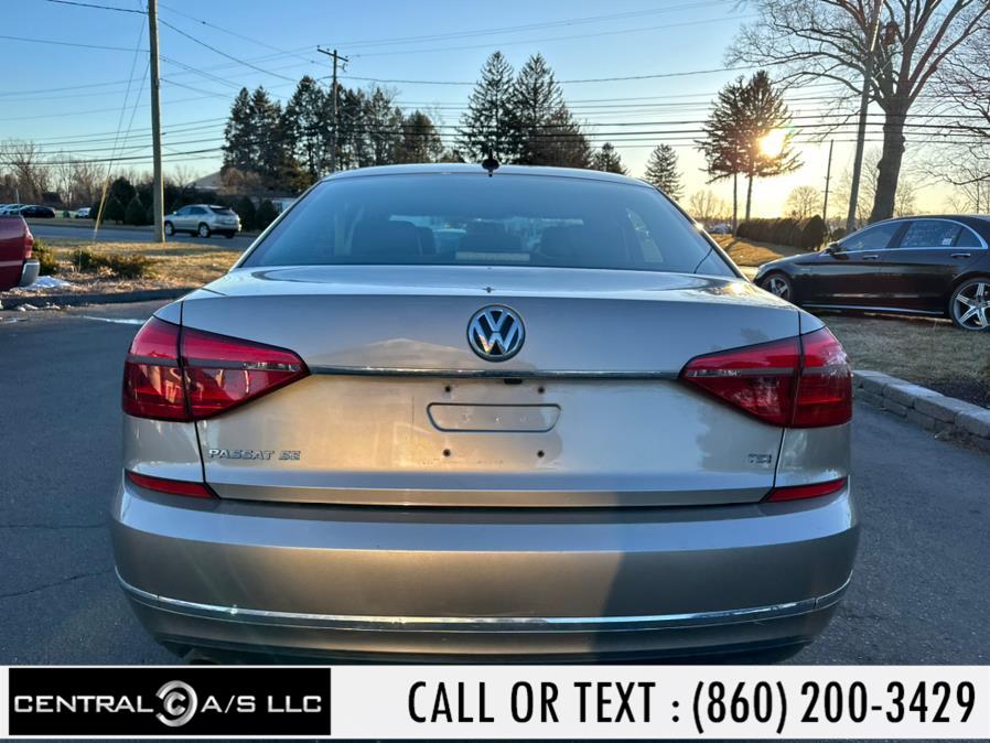 2016 Volkswagen Passat 4dr Sdn 1.8T Auto SE PZEV, available for sale in East Windsor, Connecticut | Central A/S LLC. East Windsor, Connecticut 2016 Volkswagen Passat 4dr Sdn 1.8T Auto SE PZEV, available for sale in East Windsor, Connecticut | Central A/S LLC. East Windsor, Connecticut