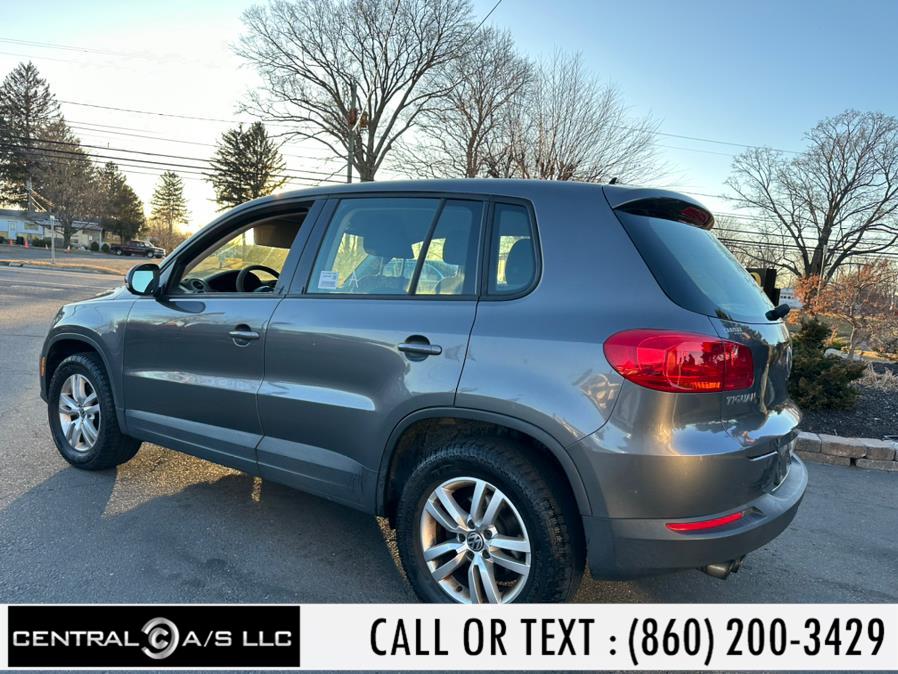 2012 Volkswagen Tiguan 4WD 4dr Auto S, available for sale in East Windsor, Connecticut | Central A/S LLC. East Windsor, Connecticut 2012 Volkswagen Tiguan 4WD 4dr Auto S, available for sale in East Windsor, Connecticut | Central A/S LLC. East Windsor, Connecticut