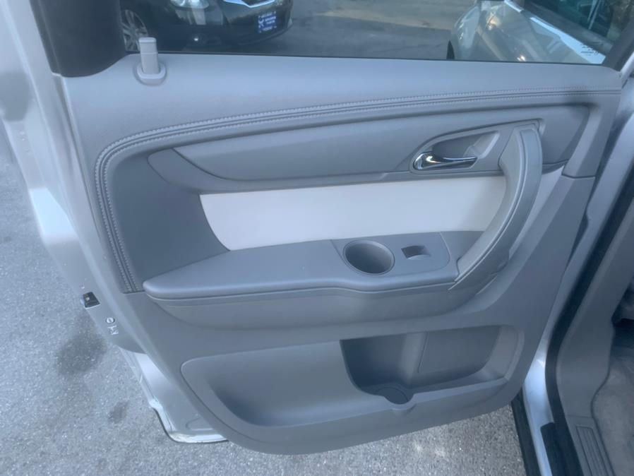 2013 GMC Acadia AWD 4dr SLE w/SLE-1, available for sale in Taunton, Massachusetts | Rt 138 Auto Center Inc . Taunton, Massachusetts 2013 GMC Acadia AWD 4dr SLE w/SLE-1, available for sale in Taunton, Massachusetts | Rt 138 Auto Center Inc . Taunton, Massachusetts