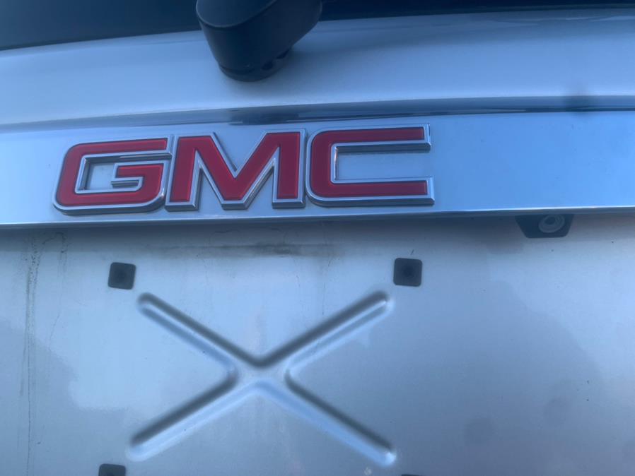 2013 GMC Acadia AWD 4dr SLE w/SLE-1, available for sale in Taunton, Massachusetts | Rt 138 Auto Center Inc . Taunton, Massachusetts 2013 GMC Acadia AWD 4dr SLE w/SLE-1, available for sale in Taunton, Massachusetts | Rt 138 Auto Center Inc . Taunton, Massachusetts