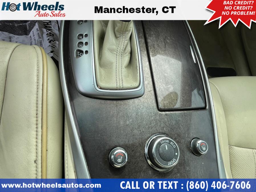 2014 INFINITI QX60 AWD 4dr, available for sale in Manchester, Connecticut | Hot Wheels Auto Sales LLC. Manchester, Connecticut 2014 INFINITI QX60 AWD 4dr, available for sale in Manchester, Connecticut | Hot Wheels Auto Sales LLC. Manchester, Connecticut