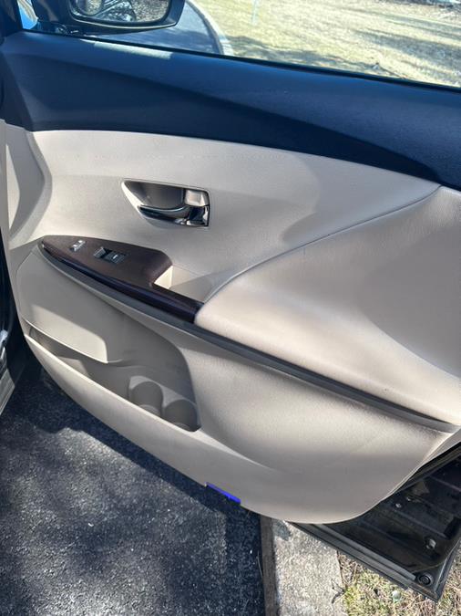 2011 Toyota Venza 4dr Wgn I4 AWD (Natl), available for sale in Revere, Massachusetts | Wonderland Auto. Revere, Massachusetts 2011 Toyota Venza 4dr Wgn I4 AWD (Natl), available for sale in Revere, Massachusetts | Wonderland Auto. Revere, Massachusetts