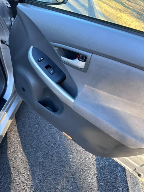 2010 Toyota Prius 5dr HB II (Natl), available for sale in Revere, Massachusetts | Wonderland Auto. Revere, Massachusetts 2010 Toyota Prius 5dr HB II (Natl), available for sale in Revere, Massachusetts | Wonderland Auto. Revere, Massachusetts
