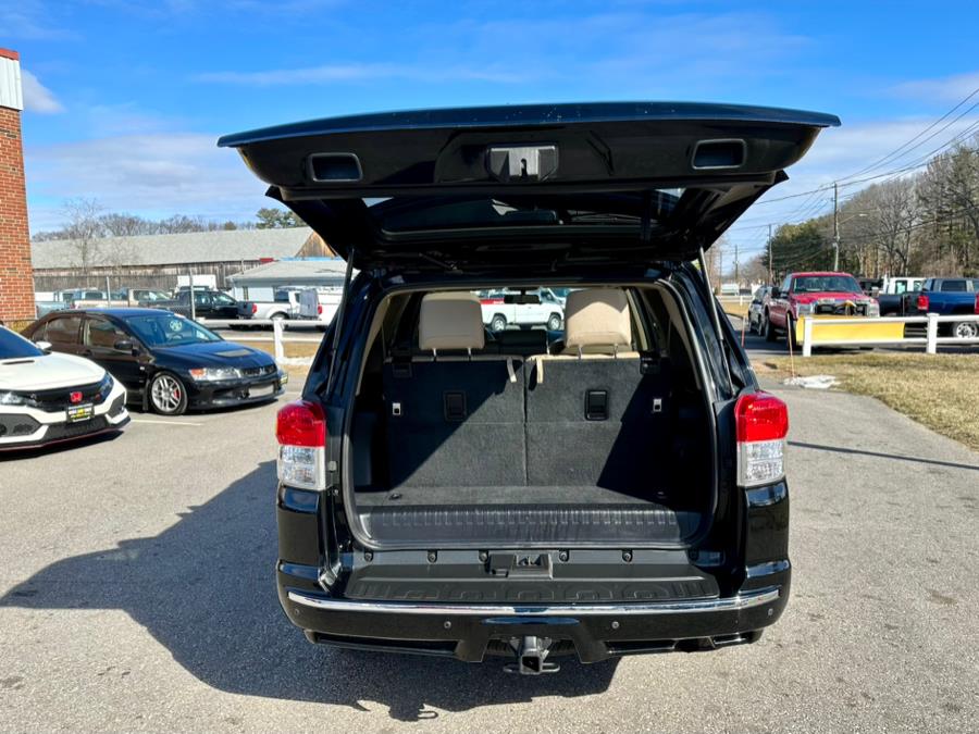 2013 Toyota 4Runner 4WD 4dr V6 SR5, available for sale in South Windsor, Connecticut | Mike And Tony Auto Sales, Inc. South Windsor, Connecticut 2013 Toyota 4Runner 4WD 4dr V6 SR5, available for sale in South Windsor, Connecticut | Mike And Tony Auto Sales, Inc. South Windsor, Connecticut