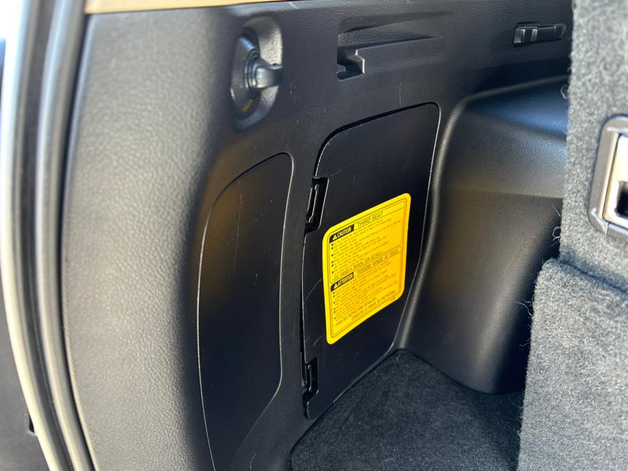 2013 Toyota 4Runner 4WD 4dr V6 SR5, available for sale in South Windsor, Connecticut | Mike And Tony Auto Sales, Inc. South Windsor, Connecticut 2013 Toyota 4Runner 4WD 4dr V6 SR5, available for sale in South Windsor, Connecticut | Mike And Tony Auto Sales, Inc. South Windsor, Connecticut