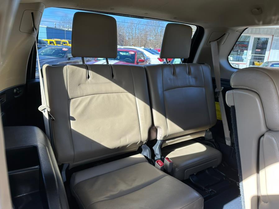 2013 Toyota 4Runner 4WD 4dr V6 SR5, available for sale in South Windsor, Connecticut | Mike And Tony Auto Sales, Inc. South Windsor, Connecticut 2013 Toyota 4Runner 4WD 4dr V6 SR5, available for sale in South Windsor, Connecticut | Mike And Tony Auto Sales, Inc. South Windsor, Connecticut