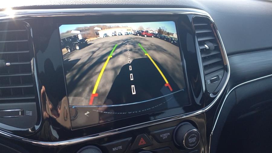 2020 Jeep Grand Cherokee Limited 4x4, available for sale in Old Saybrook, Connecticut | Saybrook Auto Barn. Old Saybrook, Connecticut 2020 Jeep Grand Cherokee Limited 4x4, available for sale in Old Saybrook, Connecticut | Saybrook Auto Barn. Old Saybrook, Connecticut