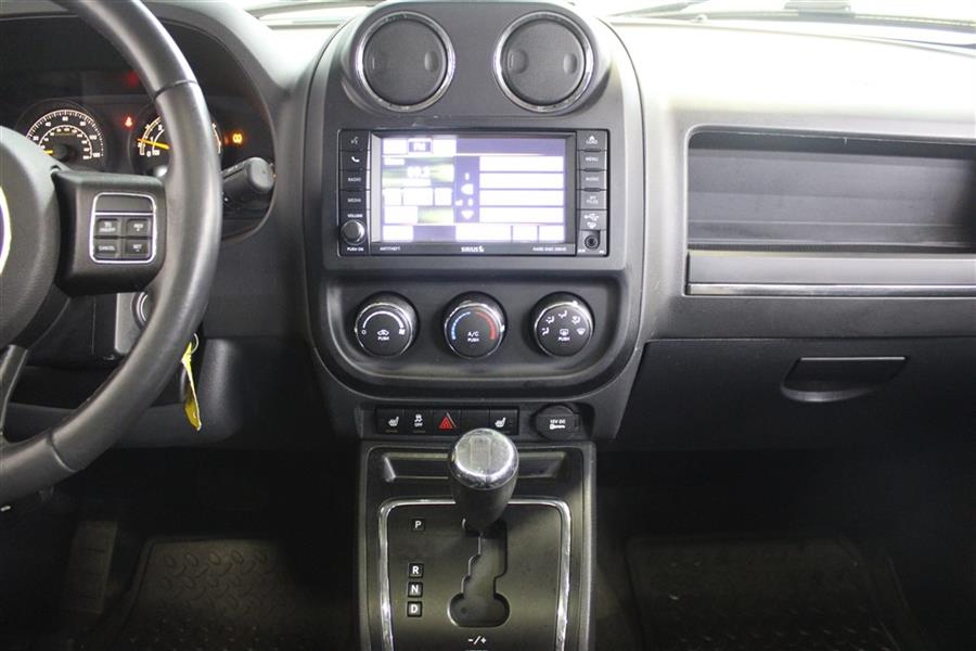 2016 Jeep Patriot LATITUDE, available for sale in Paterson, New Jersey | Fast Track Motors. Paterson, New Jersey 2016 Jeep Patriot LATITUDE, available for sale in Paterson, New Jersey | Fast Track Motors. Paterson, New Jersey