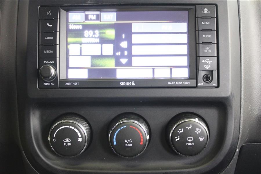 2016 Jeep Patriot LATITUDE, available for sale in Paterson, New Jersey | Fast Track Motors. Paterson, New Jersey 2016 Jeep Patriot LATITUDE, available for sale in Paterson, New Jersey | Fast Track Motors. Paterson, New Jersey