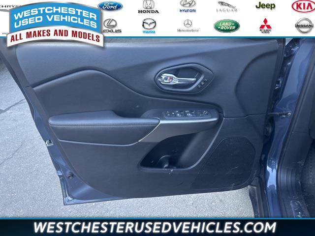 2020 Jeep Cherokee Limited, available for sale in White Plains, New York | Westchester Used Vehicles. White Plains, New York 2020 Jeep Cherokee Limited, available for sale in White Plains, New York | Westchester Used Vehicles. White Plains, New York