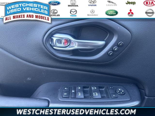 2020 Jeep Cherokee Limited, available for sale in White Plains, New York | Westchester Used Vehicles. White Plains, New York 2020 Jeep Cherokee Limited, available for sale in White Plains, New York | Westchester Used Vehicles. White Plains, New York