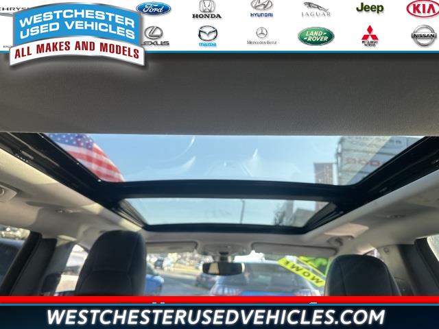 2020 Jeep Cherokee Limited, available for sale in White Plains, New York | Westchester Used Vehicles. White Plains, New York 2020 Jeep Cherokee Limited, available for sale in White Plains, New York | Westchester Used Vehicles. White Plains, New York