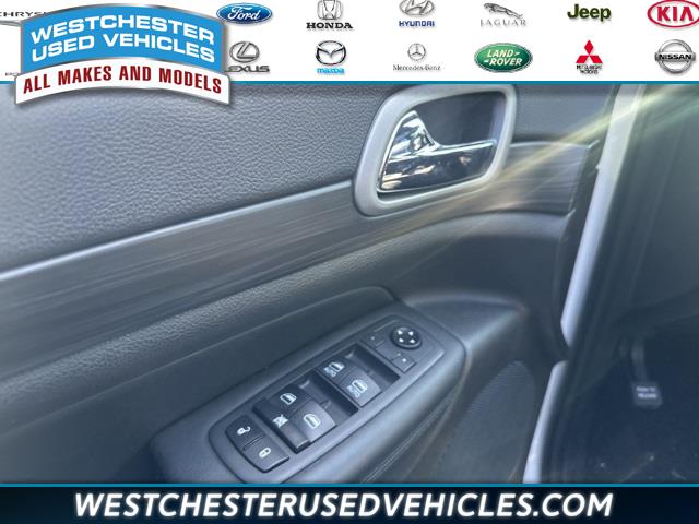2020 Jeep Grand Cherokee Altitude, available for sale in White Plains, New York | Westchester Used Vehicles. White Plains, New York 2020 Jeep Grand Cherokee Altitude, available for sale in White Plains, New York | Westchester Used Vehicles. White Plains, New York
