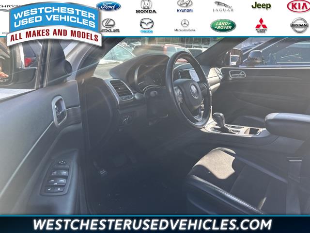 2020 Jeep Grand Cherokee Altitude, available for sale in White Plains, New York | Westchester Used Vehicles. White Plains, New York 2020 Jeep Grand Cherokee Altitude, available for sale in White Plains, New York | Westchester Used Vehicles. White Plains, New York