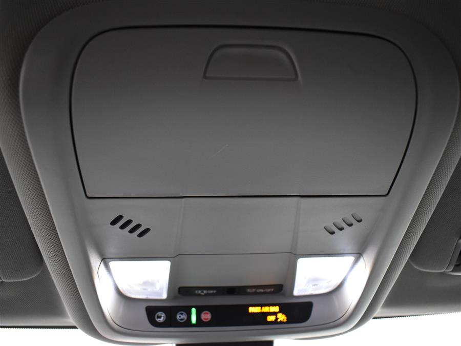 2020 Chevrolet Equinox AWD 4dr LT w/1LT, available for sale in Irvington, New Jersey | Foreign Auto Imports. Irvington, New Jersey 2020 Chevrolet Equinox AWD 4dr LT w/1LT, available for sale in Irvington, New Jersey | Foreign Auto Imports. Irvington, New Jersey