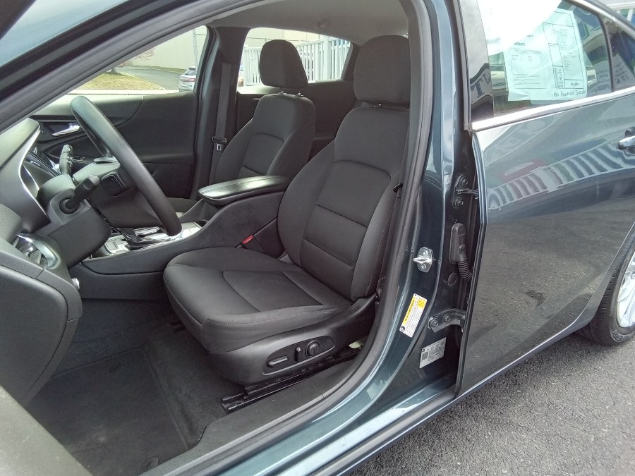 2020 Chevrolet Malibu 4dr Sdn LT, available for sale in Irvington, New Jersey | NJ Used Cars Center. Irvington, New Jersey 2020 Chevrolet Malibu 4dr Sdn LT, available for sale in Irvington, New Jersey | NJ Used Cars Center. Irvington, New Jersey