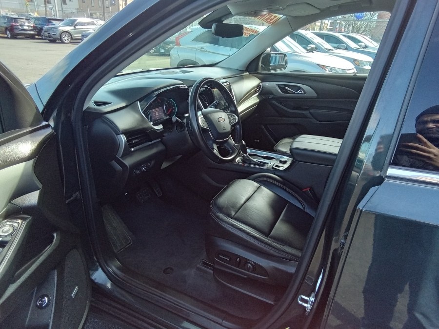 2020 Chevrolet Traverse FWD 4dr LT Leather, available for sale in Irvington, New Jersey | NJ Used Cars Center. Irvington, New Jersey 2020 Chevrolet Traverse FWD 4dr LT Leather, available for sale in Irvington, New Jersey | NJ Used Cars Center. Irvington, New Jersey