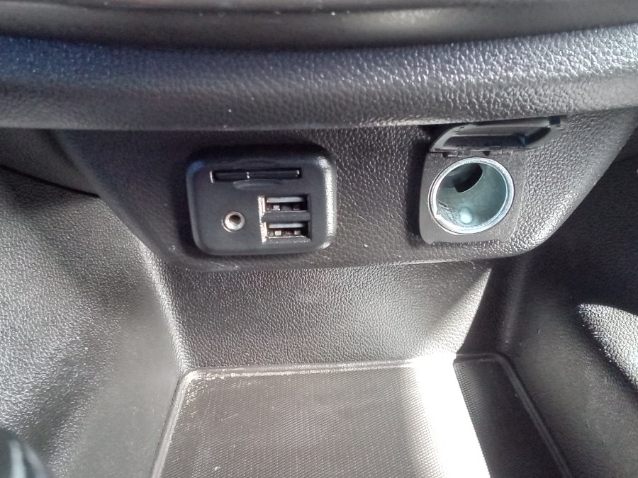 2020 Chevrolet Traverse FWD 4dr LT Leather, available for sale in Irvington, New Jersey | NJ Used Cars Center. Irvington, New Jersey 2020 Chevrolet Traverse FWD 4dr LT Leather, available for sale in Irvington, New Jersey | NJ Used Cars Center. Irvington, New Jersey