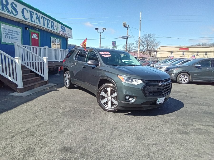 2020 Chevrolet Traverse FWD 4dr LT Leather, available for sale in Irvington, New Jersey | NJ Used Cars Center. Irvington, New Jersey 2020 Chevrolet Traverse FWD 4dr LT Leather, available for sale in Irvington, New Jersey | NJ Used Cars Center. Irvington, New Jersey