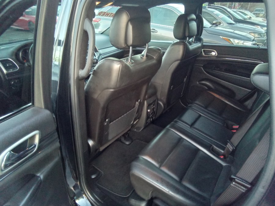 2021 Jeep Grand Cherokee Limited 4x4, available for sale in Irvington, New Jersey | NJ Used Cars Center. Irvington, New Jersey 2021 Jeep Grand Cherokee Limited 4x4, available for sale in Irvington, New Jersey | NJ Used Cars Center. Irvington, New Jersey