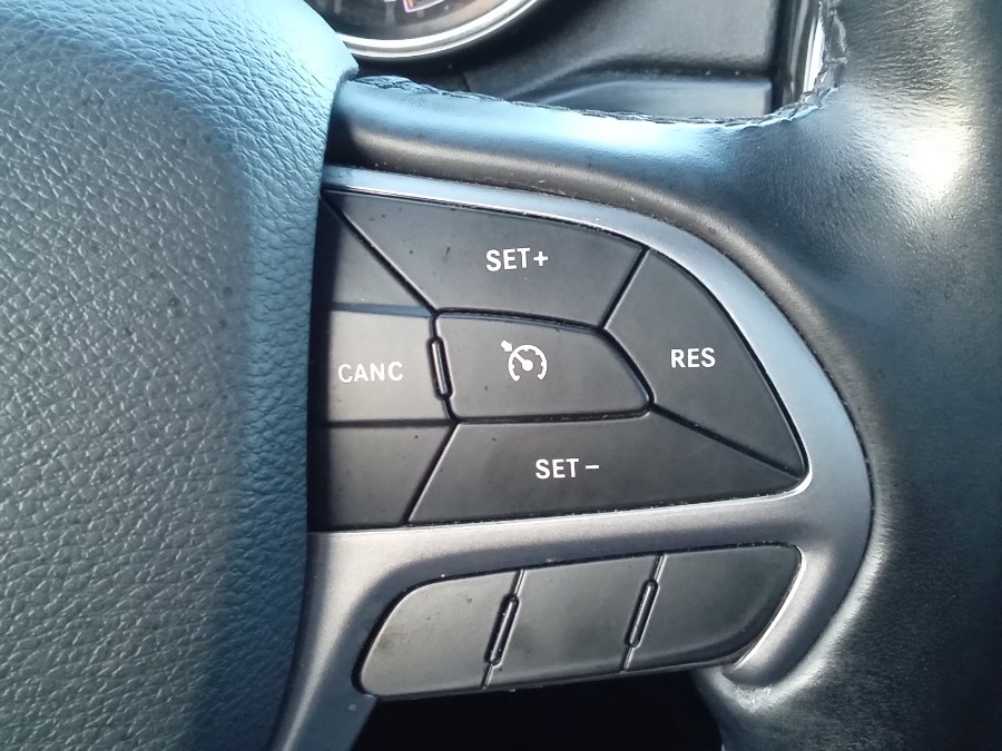 2021 Jeep Grand Cherokee Limited 4x4, available for sale in Irvington, New Jersey | NJ Used Cars Center. Irvington, New Jersey 2021 Jeep Grand Cherokee Limited 4x4, available for sale in Irvington, New Jersey | NJ Used Cars Center. Irvington, New Jersey