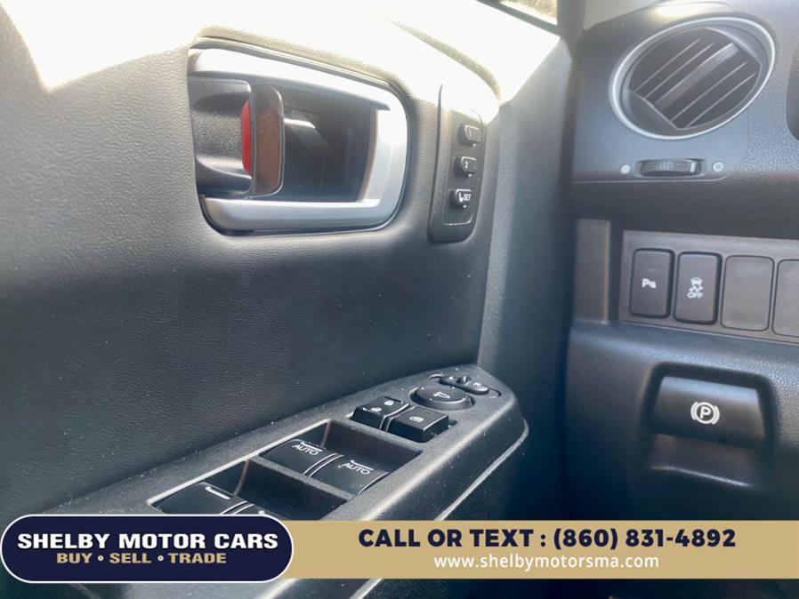 2012 Honda Pilot 4WD 4dr Touring w/RES & Navi, available for sale in Springfield, Massachusetts | Shelby Motor Cars. Springfield, Massachusetts 2012 Honda Pilot 4WD 4dr Touring w/RES & Navi, available for sale in Springfield, Massachusetts | Shelby Motor Cars. Springfield, Massachusetts