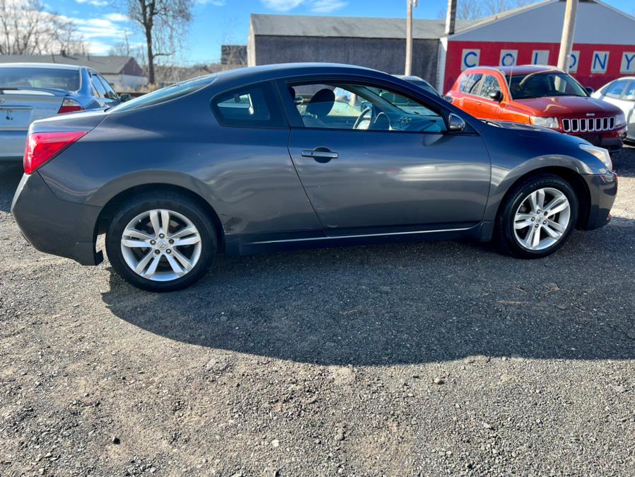 2010 Nissan Altima 2dr Cpe I4 CVT 2.5 S, available for sale in Wallingford, Connecticut | Wallingford Auto Center LLC. Wallingford, Connecticut 2010 Nissan Altima 2dr Cpe I4 CVT 2.5 S, available for sale in Wallingford, Connecticut | Wallingford Auto Center LLC. Wallingford, Connecticut