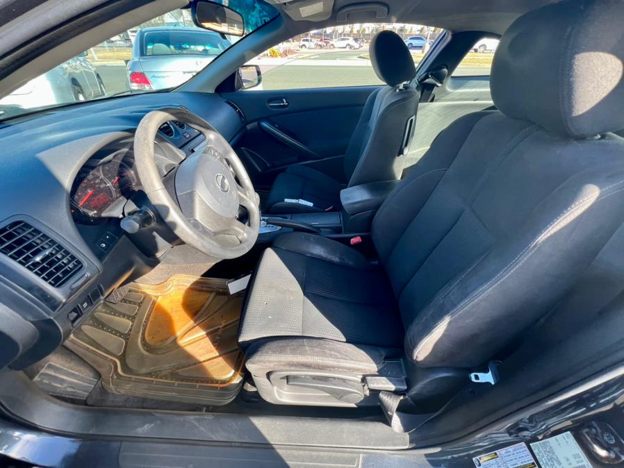 2010 Nissan Altima 2dr Cpe I4 CVT 2.5 S, available for sale in Wallingford, Connecticut | Wallingford Auto Center LLC. Wallingford, Connecticut 2010 Nissan Altima 2dr Cpe I4 CVT 2.5 S, available for sale in Wallingford, Connecticut | Wallingford Auto Center LLC. Wallingford, Connecticut